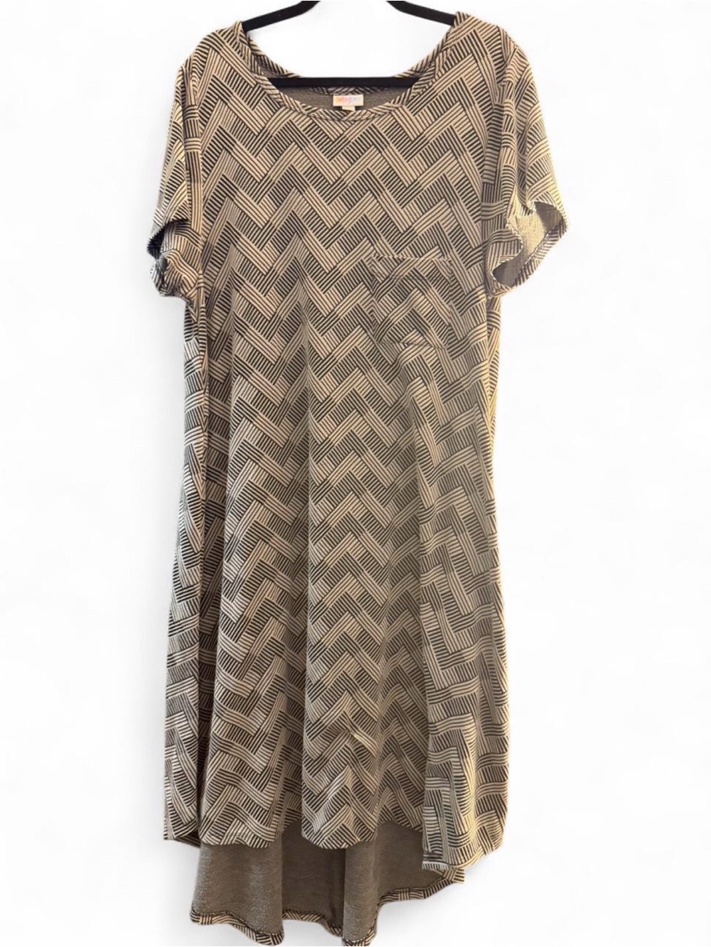 LuLaRoe Black & Cream Geometric Chevron Dress 3XL